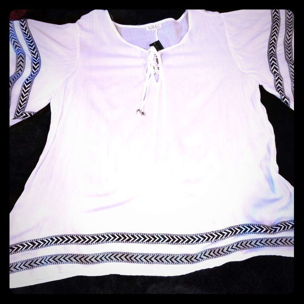 Women's Black and White Tunic .